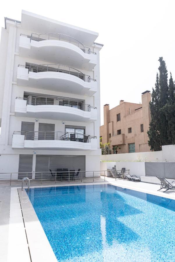 Design Apartment With Swimming Pool Near The Beach Афіни Екстер'єр фото