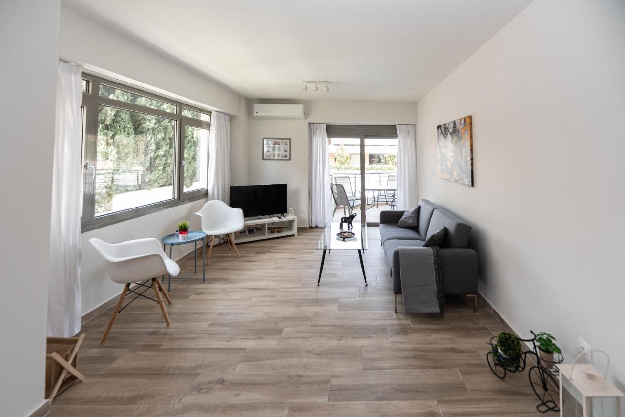 Design Apartment With Swimming Pool Near The Beach Афіни Екстер'єр фото